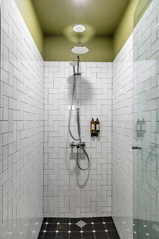 Отель Communal Hotel Plekhanovi Тбилиси Люкс с гидромассажной ванной-4